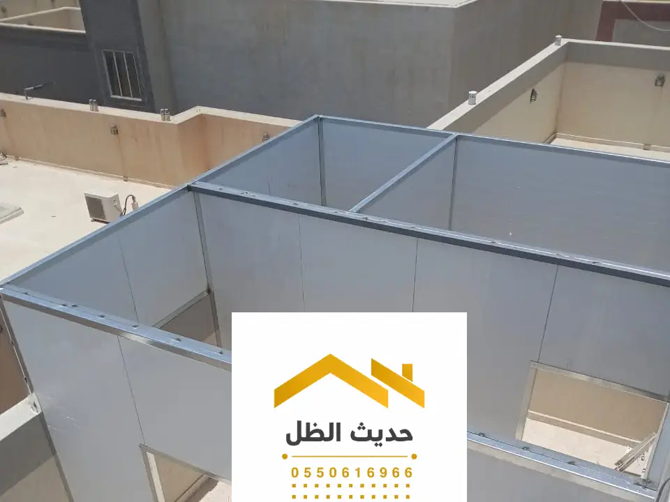 مقاول بناء ملاحق ومجالس خارجية في الرياض