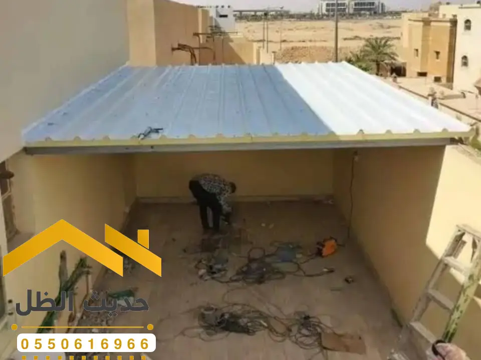 اشكال مظلات ساندوتش بانل بالرياض
