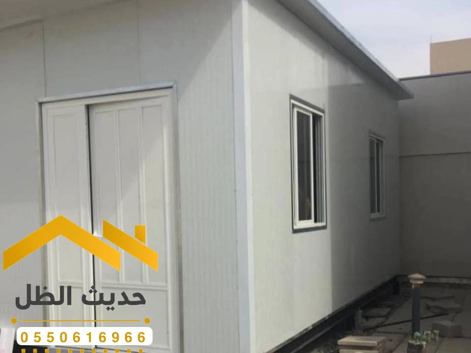 ملاحق ساندوتش بانل للسطح بالرياض